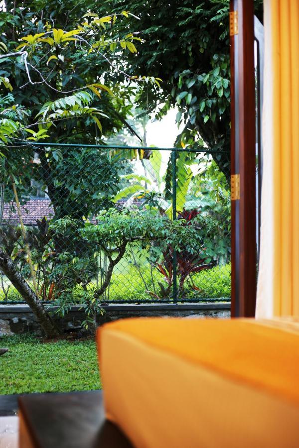 Triple Edge Villa Unawatuna Extérieur photo